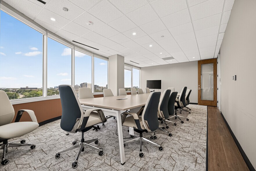 More Photos Of 9800 Richmond Ave, Houston Office For Lease