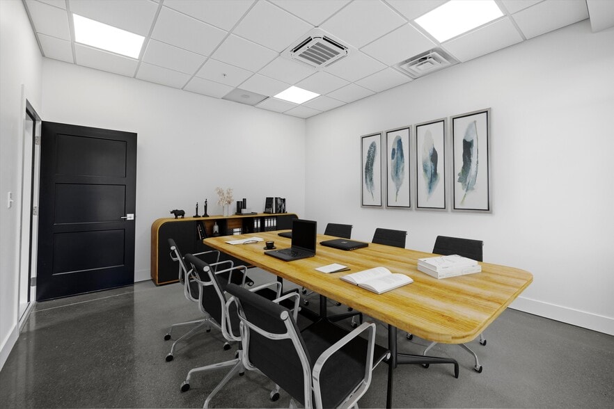 More Photos Of 2517 Logan St, Richland Service For Sale