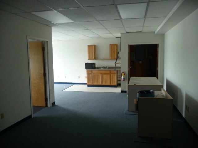 More Photos Of 376 Nash Rd, New Bedford Refrigeration Cold Storage For Lease