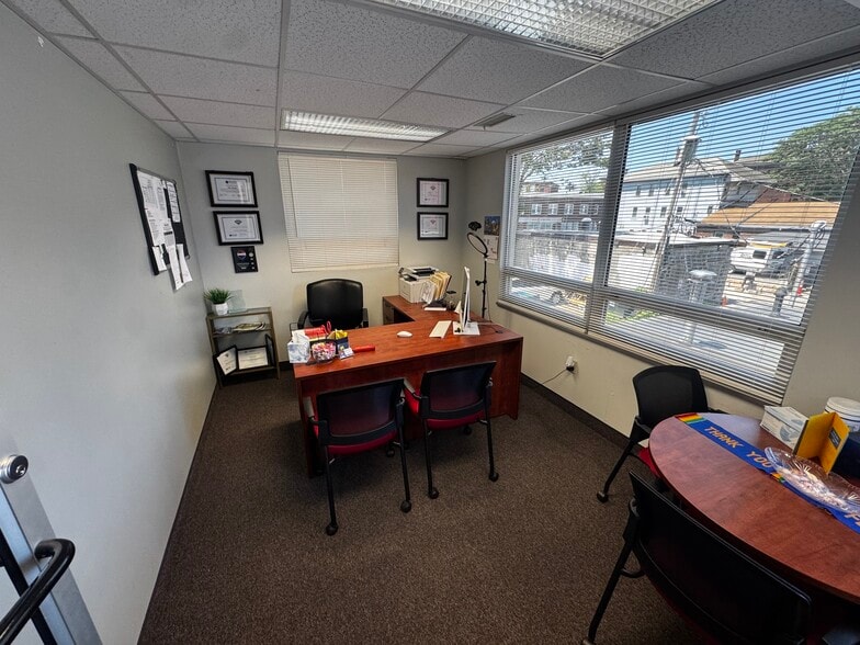 More Photos Of 162 Harding St, Worcester General Retail For Lease