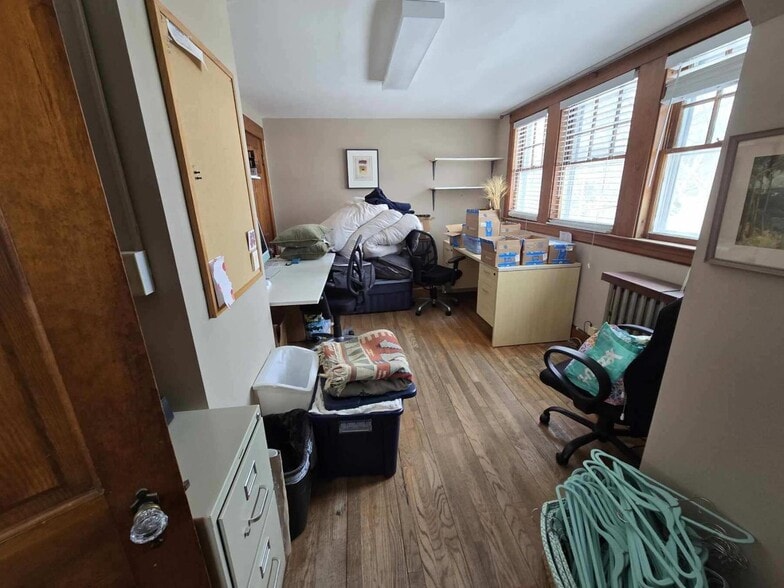 More Photos Of 2548 State Hwy Rte 6, Wellfleet Office For Sale