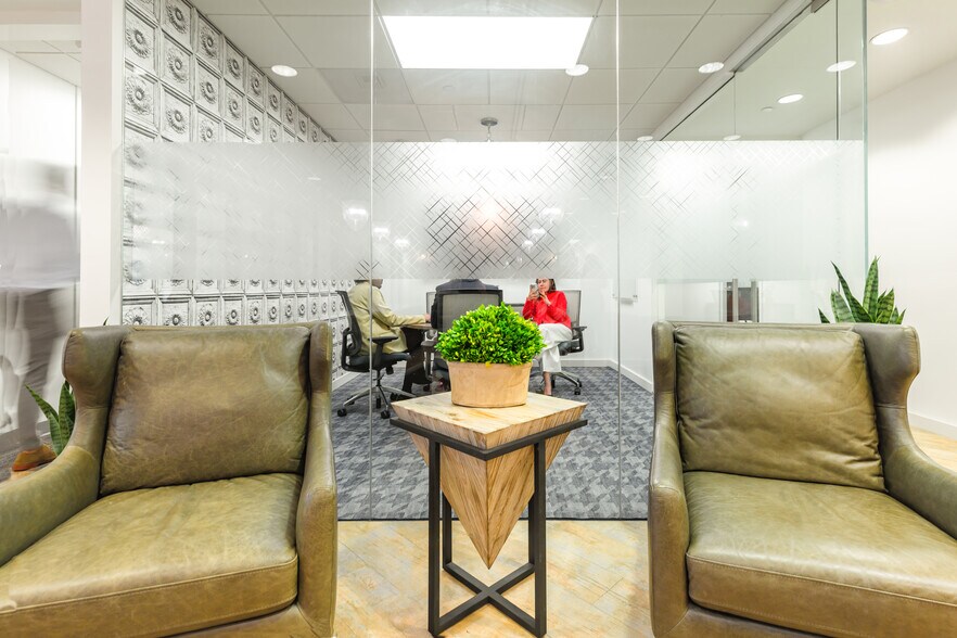 More Photos Of 777 Brickell Ave, Miami Coworking Space