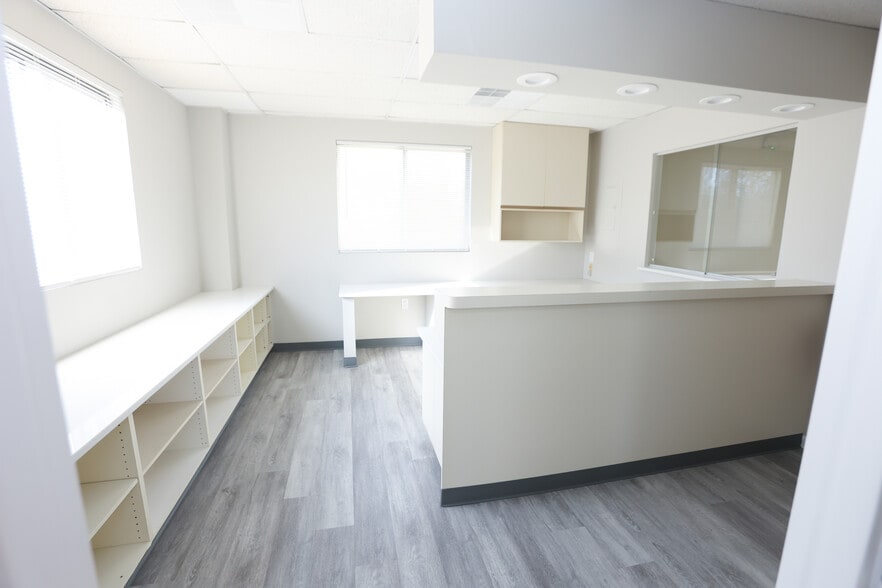 More Photos Of 180 White Rd, Little Silver Medical For Lease