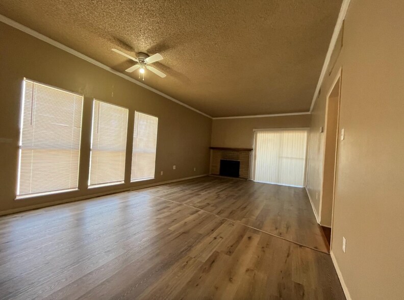 More Photos Of 7405 Avenue X, Lubbock Apartments For Sale