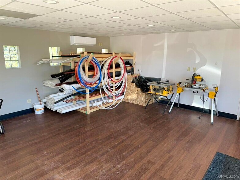 More Photos Of 601 W Munising Ave, Munising Medical For Sale