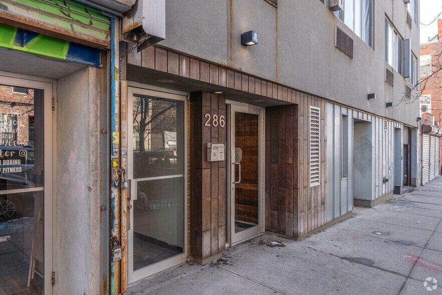 More Photos Of 286 Stanhope St, Brooklyn Apartments For Lease