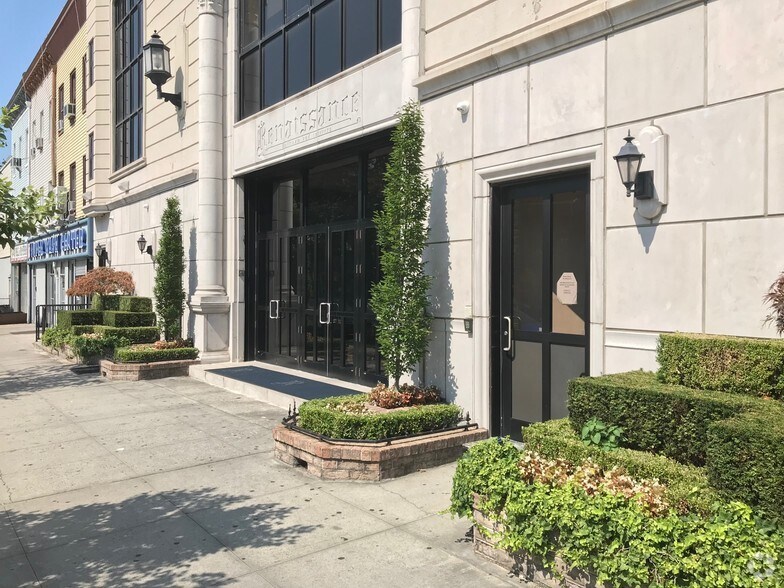 More Photos Of 5902 14th Ave, Brooklyn Office For Sale