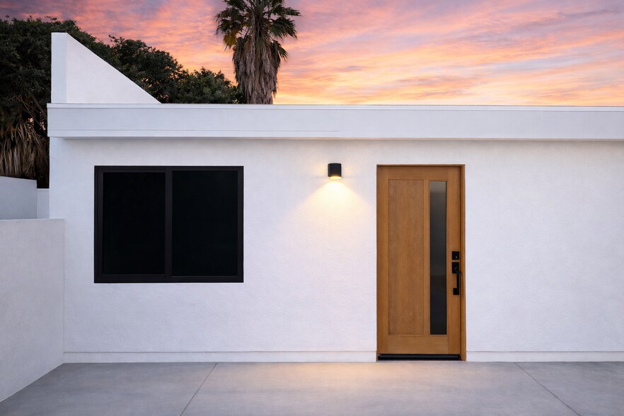 More Photos Of 12527 Cranbrook Ave, Hawthorne Apartments For Sale