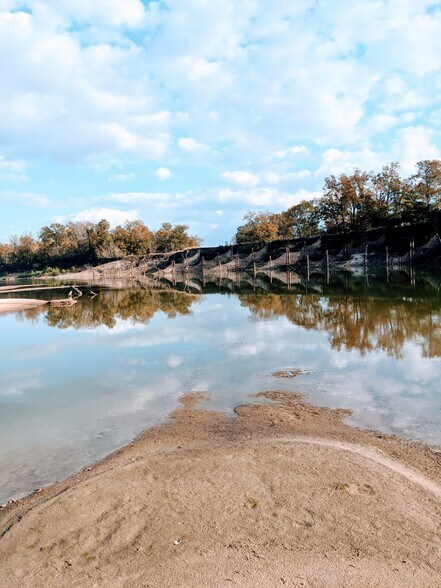 More Photos Of 1948 County Rd, Goodrich Specialty For Sale