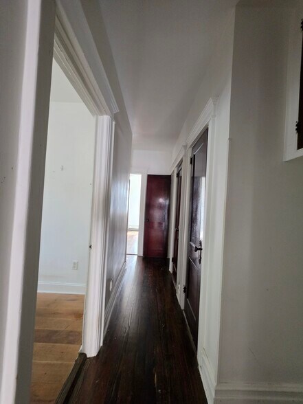More Photos Of 470 Fairview Ave, Ridgewood Multifamily For Sale