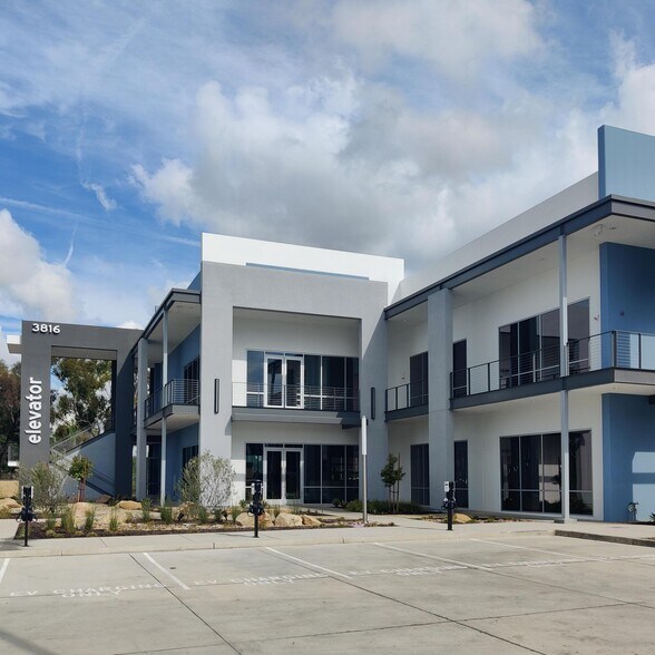 More Photos Of 3816 Stineman Ct, Long Beach Loft Creative Space For Lease