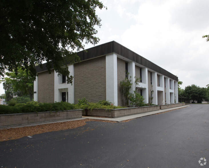 Primary Photo Of 1910 Park Meadows Dr, Fort Myers Medical For Lease