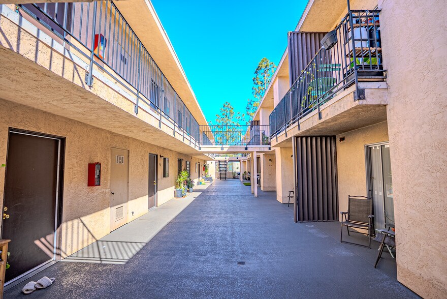 More Photos Of 3013 C St, San Diego Apartments For Sale