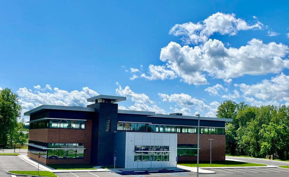 More Photos Of Union Carbide Dr, South Charleston Unknown For Lease