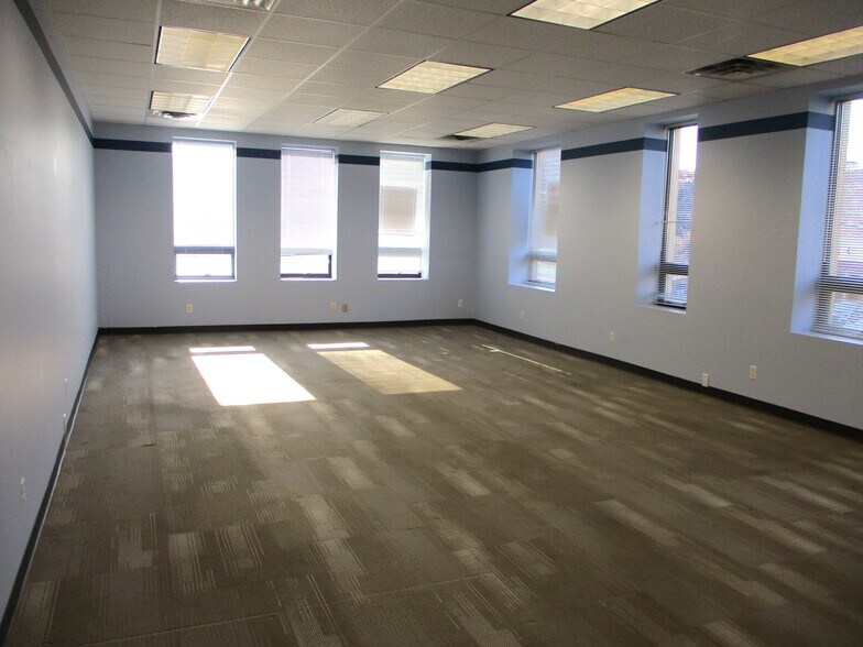 More Photos Of 501 Ditmas Ave, Brooklyn General Retail For Sale