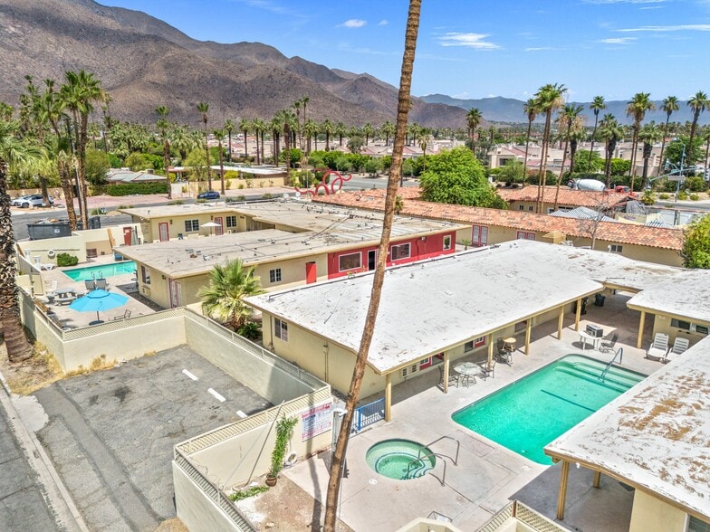 More Photos Of 526 S Warm Sands Dr, Palm Springs Hotel For Sale