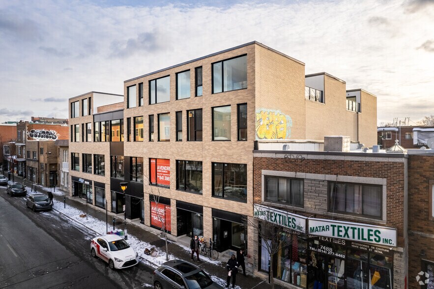 More Photos Of 7472-7480 Rue Saint-Hubert, Montréal Storefront Retail Office For Sale