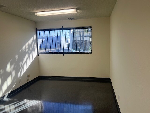 More Photos Of 10601-10625 E Rush St, South El Monte Flex For Lease