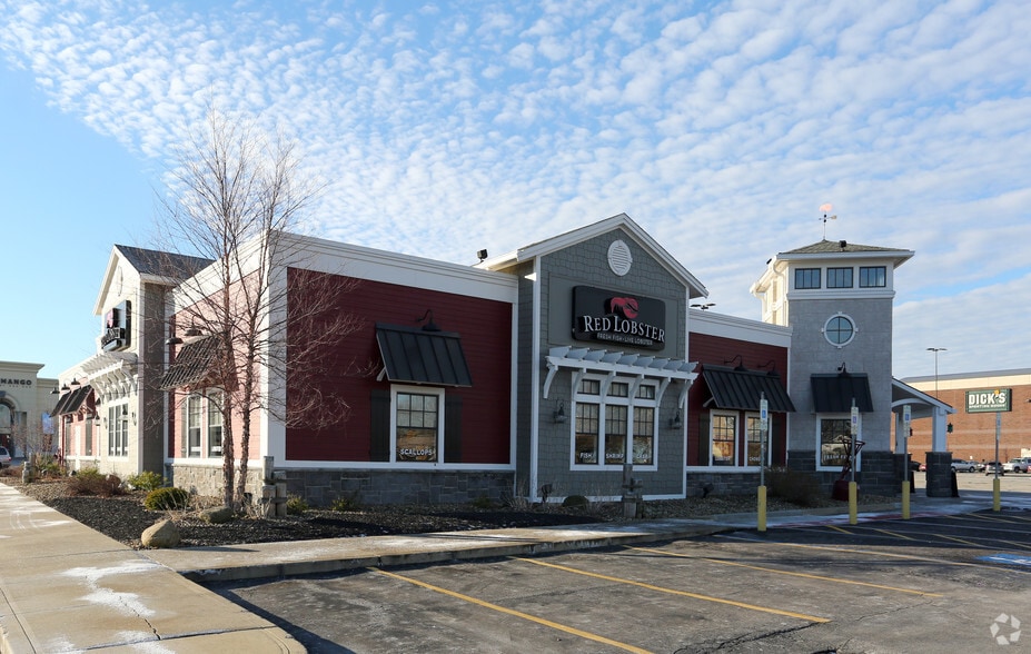 More Photos Of 25615 Brookpark Rd, North Olmsted Restaurant For Sale