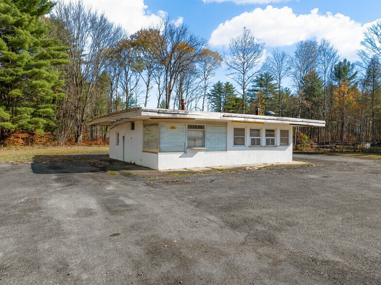More Photos Of 5707 Rome-Taberg Rd, Rome General Retail For Sale