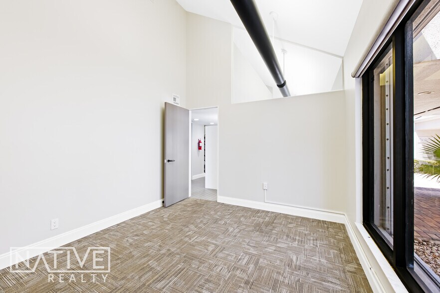 More Photos Of 1330 SE 4th Ave, Fort Lauderdale Loft Creative Space For Lease