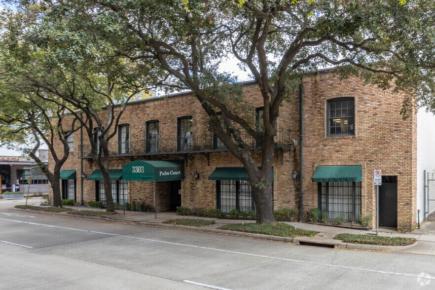 More Photos Of 3303 Louisiana St, Houston Loft Creative Space For Lease