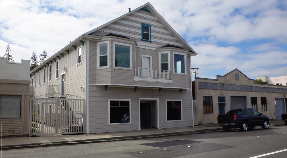 More Photos Of 820-822 Alhambra Ave, Martinez Office For Sale