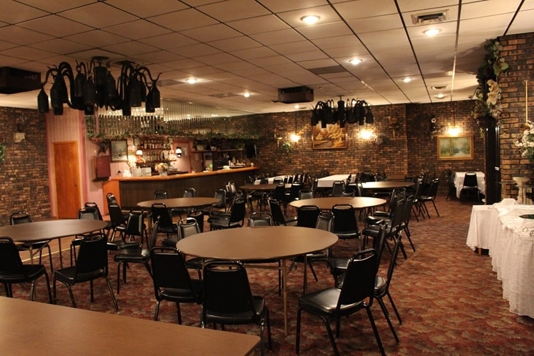 More Photos Of 8350 S 88th Ave, Justice Restaurant For Sale