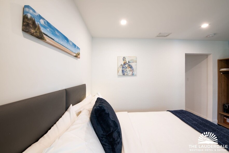 More Photos Of 505 SE 16th St, Fort Lauderdale Hotel For Sale