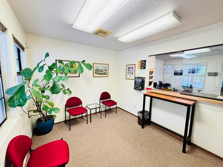 More Photos Of 571 Stanislaus Ave, Angels Camp Office For Sale