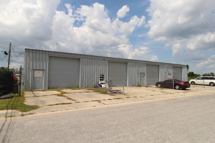 More Photos Of 6023 15th St E, Bradenton Warehouse For Sale