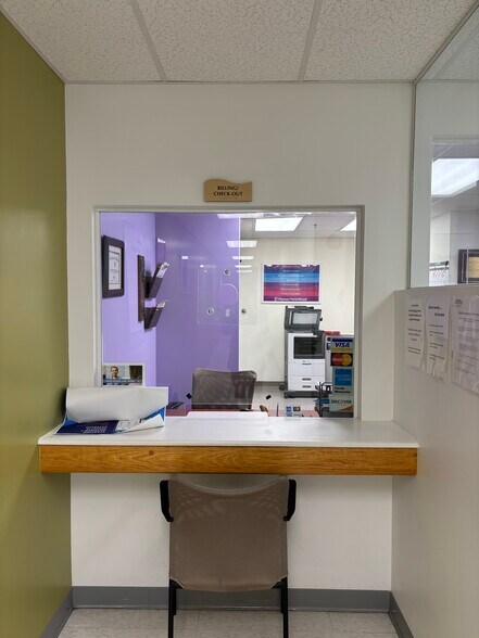 More Photos Of 680 Broadway, Paterson Hospital For Lease