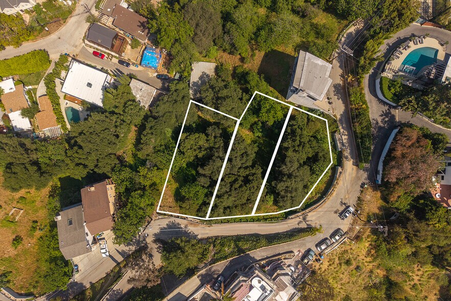 More Photos Of 8441 Grand View dr, Los Angeles Land For Sale