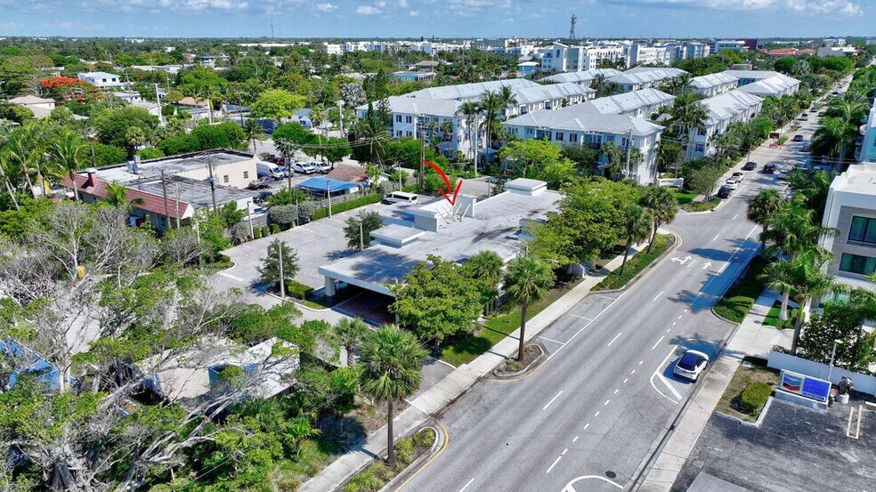 More Photos Of 402 SE 6th Ave, Delray Beach Medical For Sale