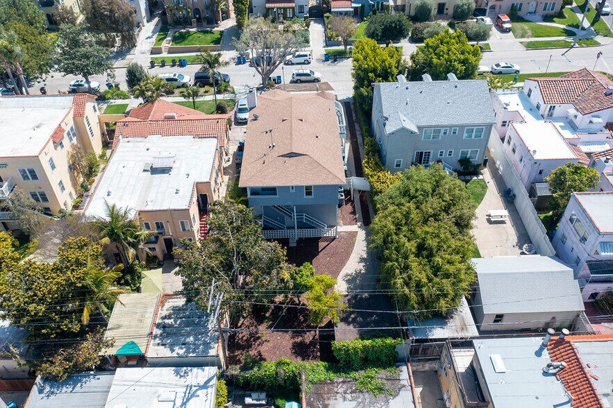 More Photos Of 1053 Hudson ave, Los Angeles Apartments For Sale