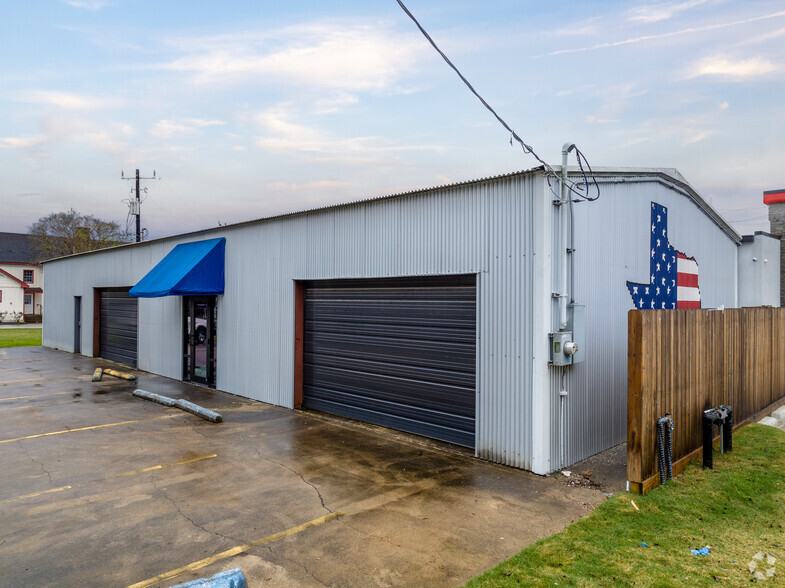 Primary Photo Of 1805 1st St, Seabrook Storefront For Lease