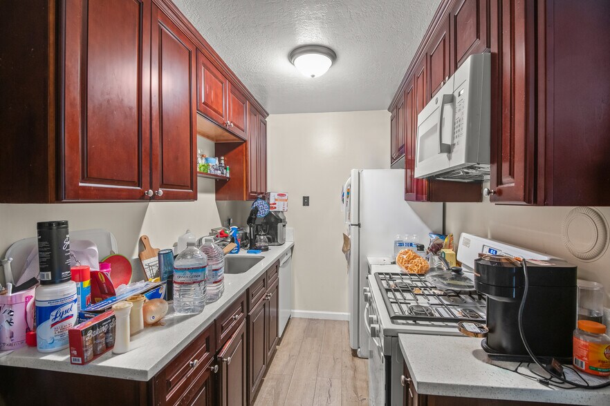 More Photos Of 1011 Leigh Ave, San Jose Apartments For Sale