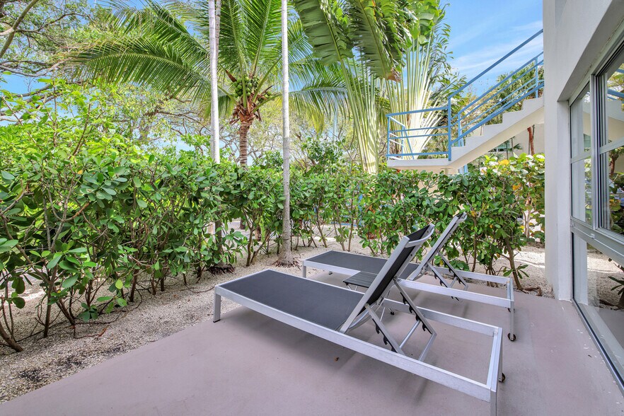 More Photos Of 625 NE 13th Ave, Fort Lauderdale Multifamily For Sale