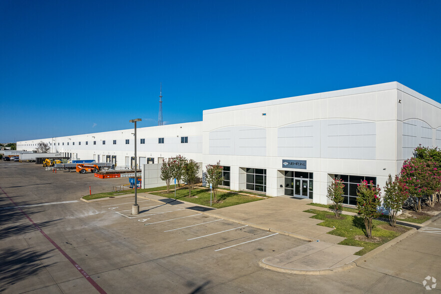 Primary Photo Of 3901 W Miller Rd, Garland Distribution For Lease