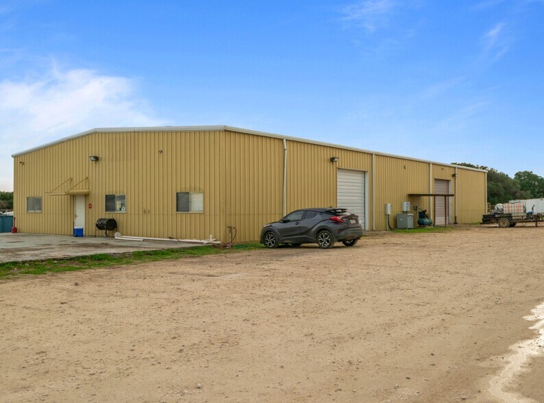 More Photos Of 1209-1211 Bensdale Rd, Pleasanton Unknown For Lease