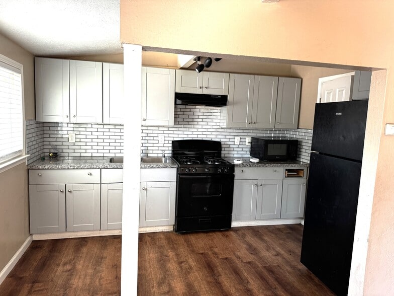 More Photos Of 1200 South Ave, Sacramento Apartments For Sale