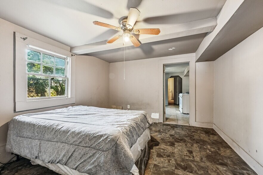 More Photos Of 906 Verret St, New Orleans Multifamily For Sale