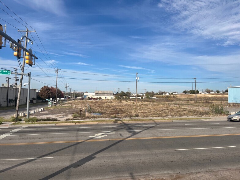 Primary Photo Of 901 SE 29th St, Oklahoma City Land For Lease