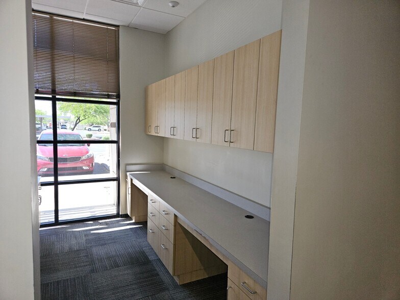 More Photos Of 12691 W Smokey Dr, Surprise Medical For Sale