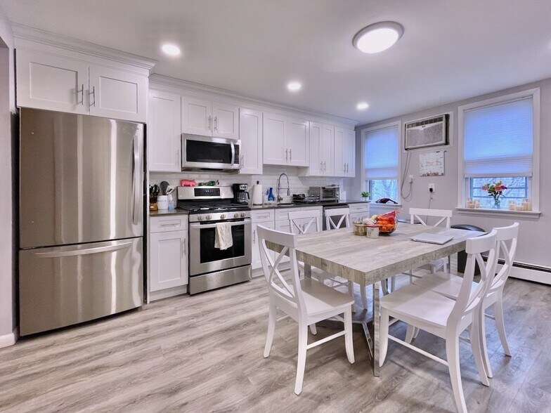 More Photos Of 227 Clinton St, Hoboken Apartments For Sale