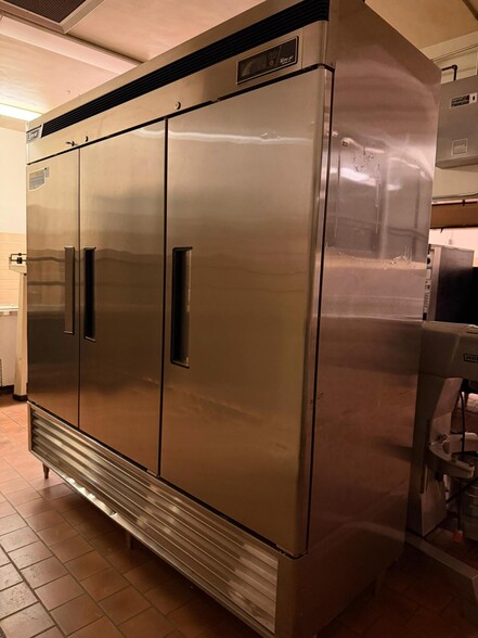 More Photos Of 300 Oak Ave, Dumas Specialty For Sale