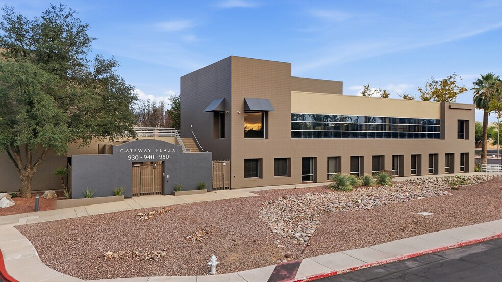 More Photos Of 930 N Finance Center Dr, Tucson Unknown For Lease