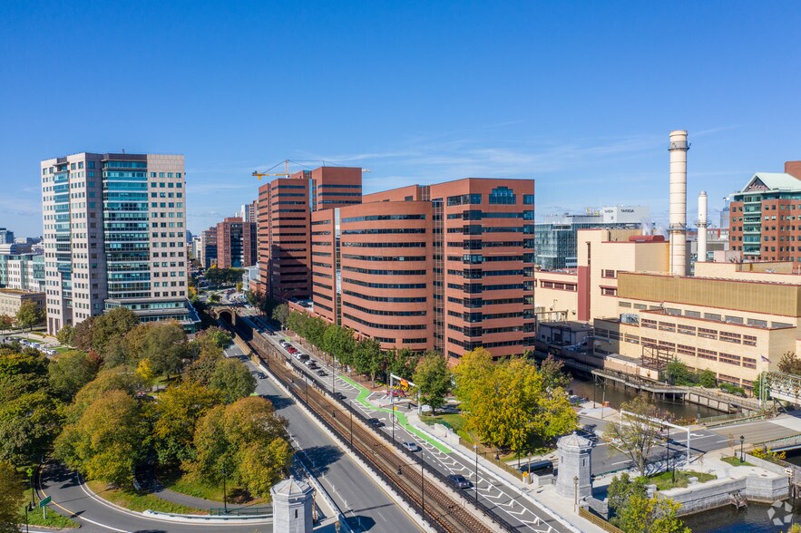 More Photos Of 1 Main St, Cambridge Office For Lease