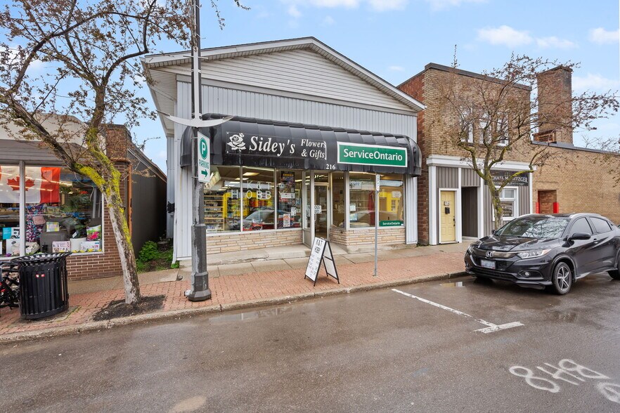 Primary Photo Of 216 King St, Port Colborne Storefront For Sale