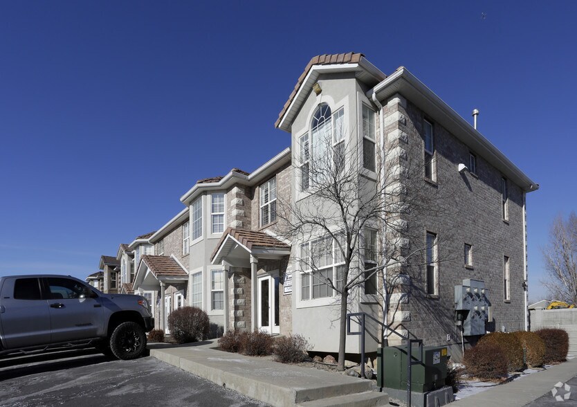More Photos Of 8823 S Redwood Rd, West Jordan Office For Sale